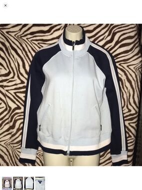 Fuda sport blue and white zip front jacket size medium stained